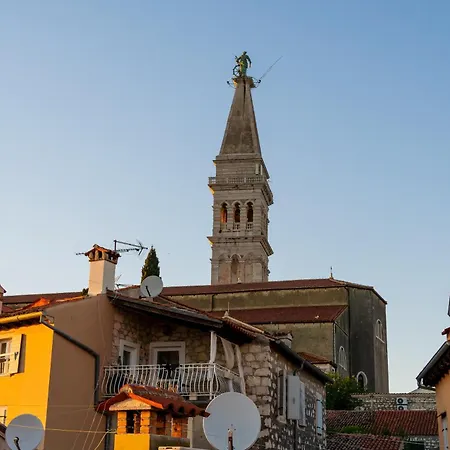Old Town Seabreeze At Montalbano *